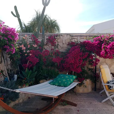 White Villa Near Amazing Beaches In Denia, Swimming Pool,Parking * Dénia